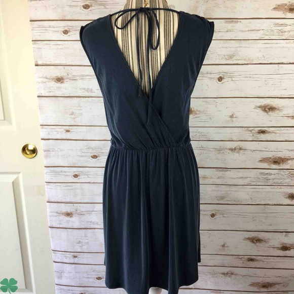 NWT BCBGeneration Shirred Surplice Dress Size M - Picture 4 of 10